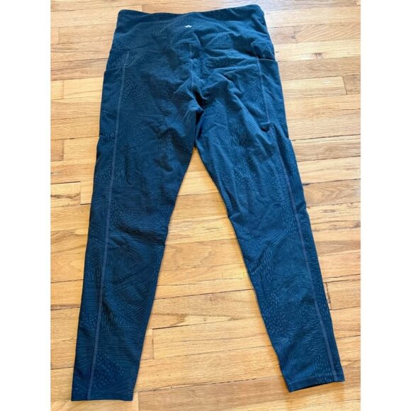 Tuff Athletics Women’s Leggings Size XL Grey - Picture 2 of 3